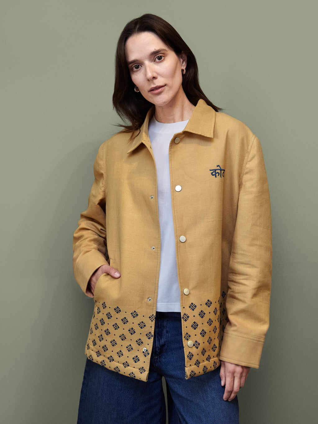 The Overshirt in Sand